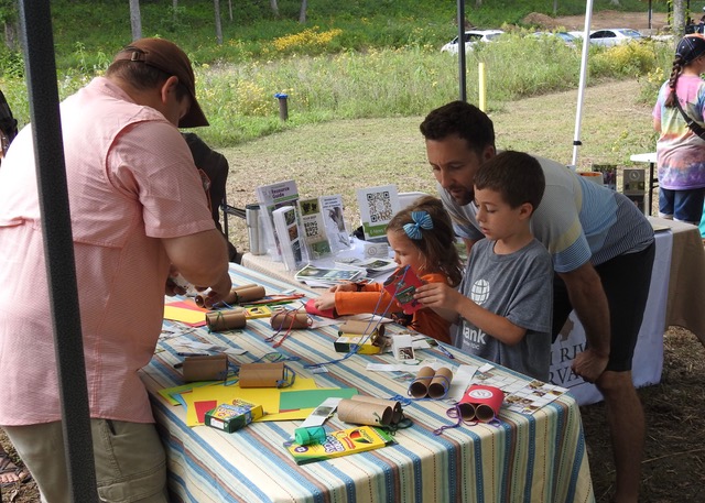 Rolla Outdoor Classrom Booth